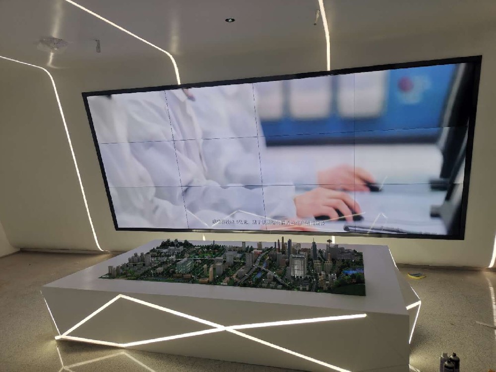 南京新聯(lián)電子展廳